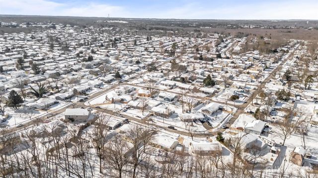 105 Applegate Avenue, Monroe, NJ 07726