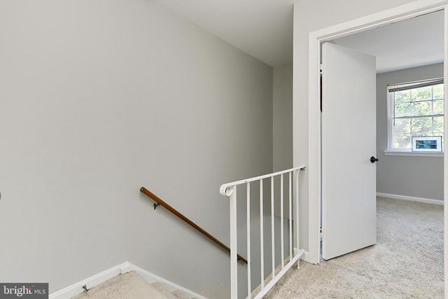 7844 SNEAD LN, Falls Church, VA 22043