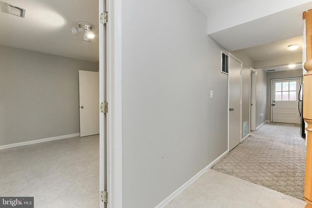 7844 SNEAD LN, Falls Church, VA 22043