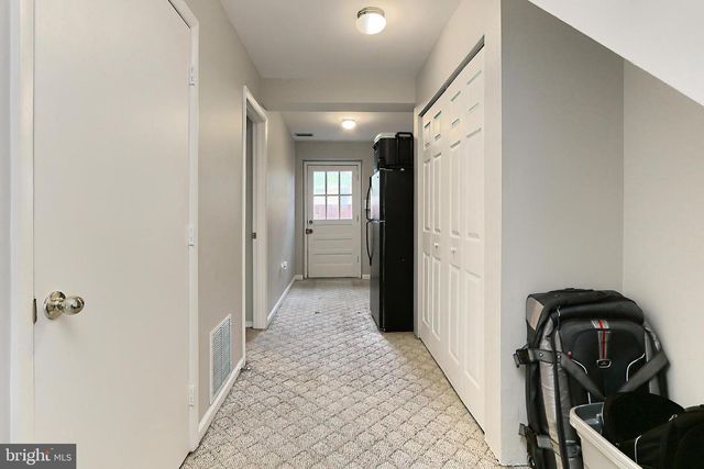 7844 SNEAD LN, Falls Church, VA 22043