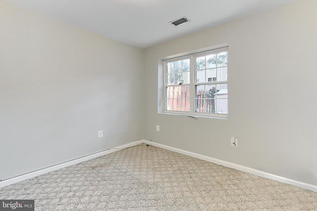 7844 SNEAD LN, Falls Church, VA 22043