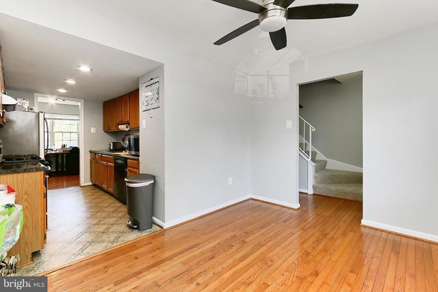7844 SNEAD LN, Falls Church, VA 22043