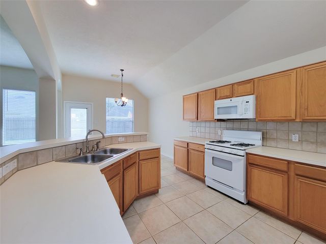 8410 Major Blizzard Drive, Houston, TX 77089