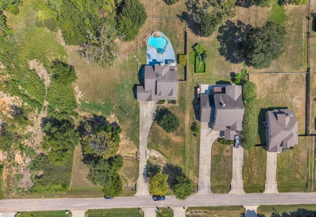 13284 Hidden Trail Court, Willis, TX 77318