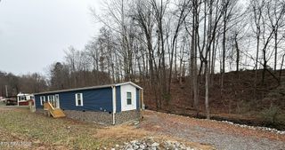 596 Old Long Hollow Rd, Lafollette, TN 37766