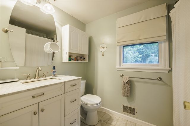 25 Sandpiper, Perinton, NY 14450