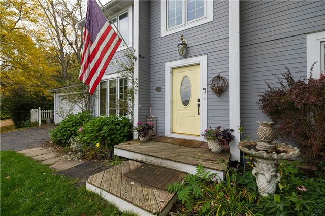 25 Sandpiper, Perinton, NY 14450