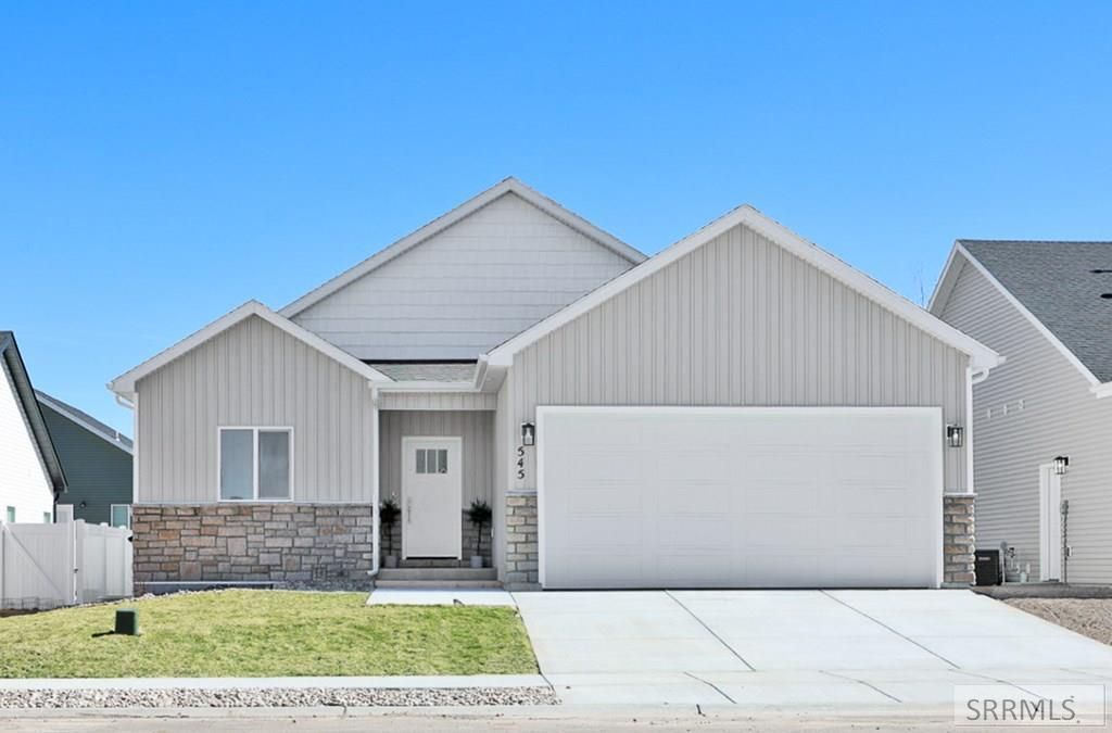 Image 2 of property listing at 545 S Cutler Avenue, Sugar City, ID 83448