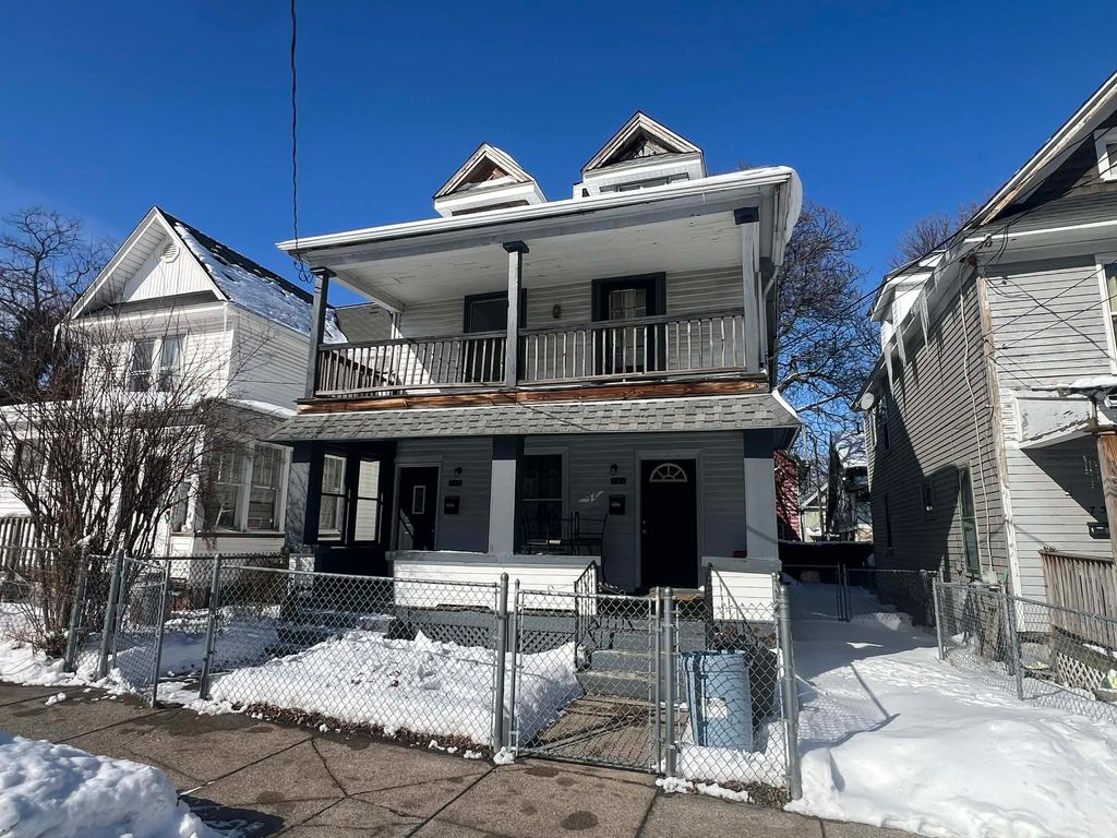 730-32 E 8TH Street, Erie, PA 16503