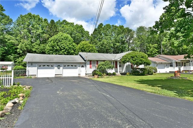 364 Mackey Drive, Vienna, OH 44473