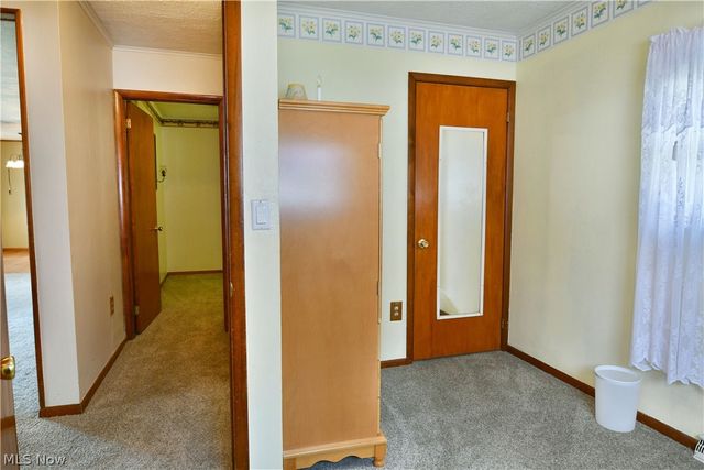 364 Mackey Drive, Vienna, OH 44473