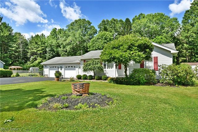 364 Mackey Drive, Vienna, OH 44473