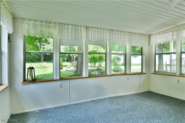 364 Mackey Drive, Vienna, OH 44473