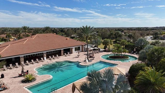 12749 FONTANA LOOP, Bradenton, FL 34211