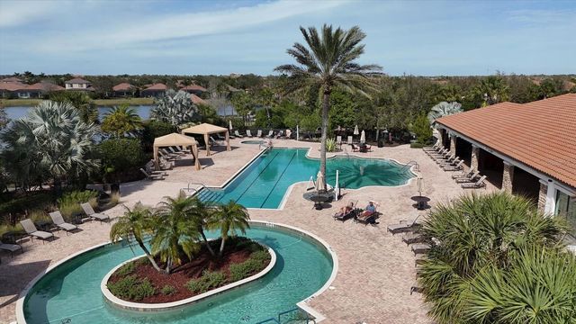 12749 FONTANA LOOP, Bradenton, FL 34211