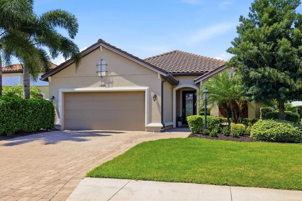 12749 FONTANA LOOP, Bradenton, FL 34211