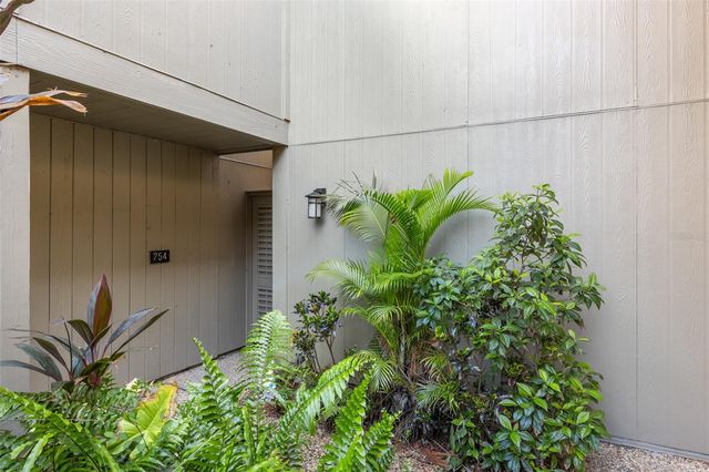 754 PINE RUN DRIVE 754, Osprey, FL 34229