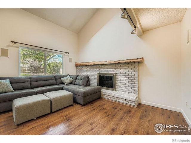 2911 Lakeshore Drive, Longmont, CO 80503