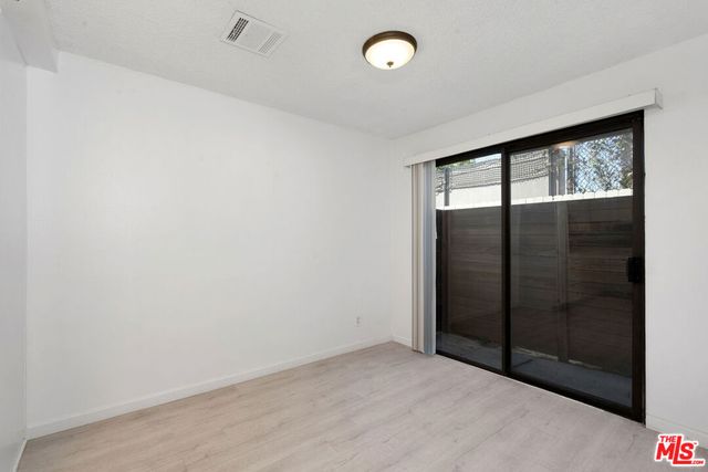 2519 Kansas Avenue 107, Santa Monica, CA 90404