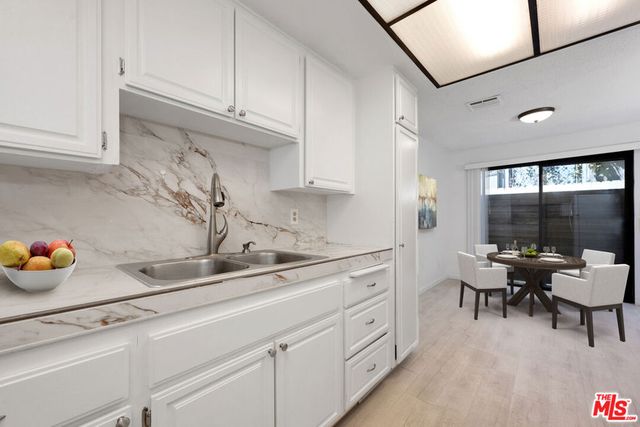 2519 Kansas Avenue 107, Santa Monica, CA 90404