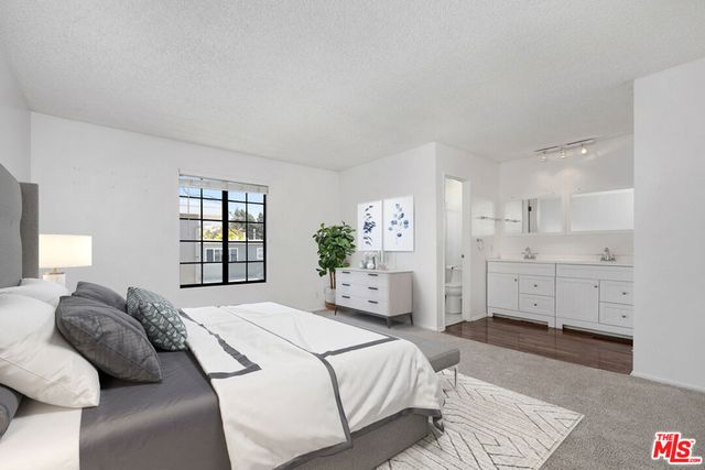 2519 Kansas Avenue 107, Santa Monica, CA 90404