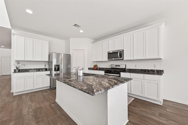 3108 Magnolia Blossom Lane, Rosenberg, TX 77469