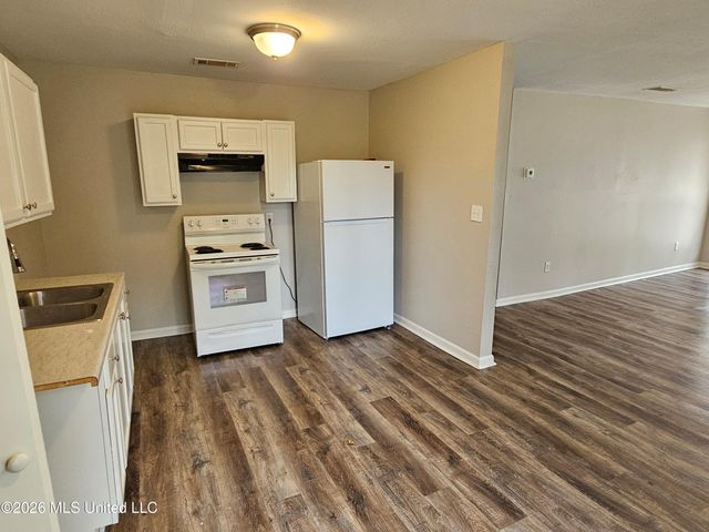 227 Lawrence Road, Jackson, MS 39206