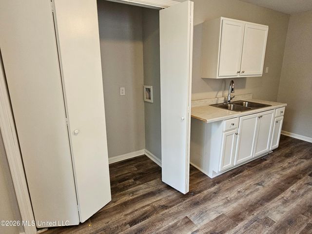 227 Lawrence Road, Jackson, MS 39206