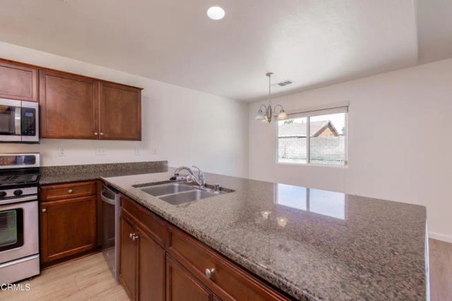 12226 Hawksmoor Street, Bakersfield, CA 93311