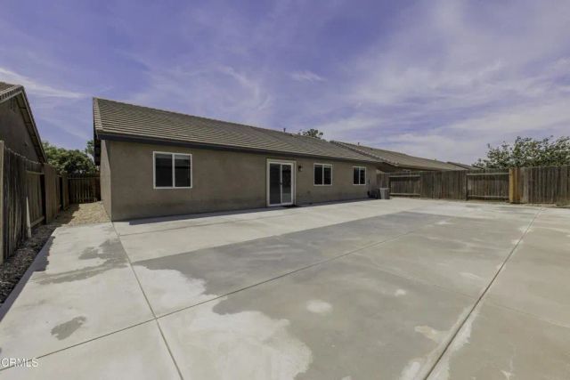 12226 Hawksmoor Street, Bakersfield, CA 93311