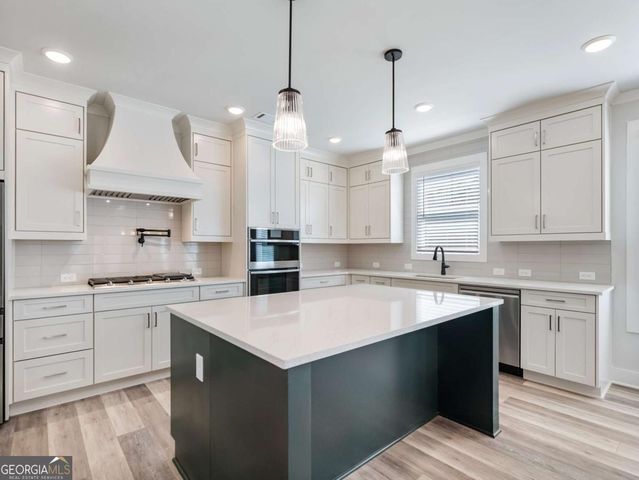 2420 Reserve Manor Court, Lawrenceville, GA 30043