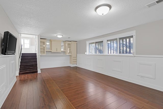 190 E Bradley Street, Des Plaines, IL 60016