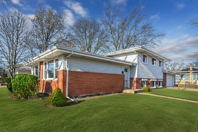 190 E Bradley Street, Des Plaines, IL 60016