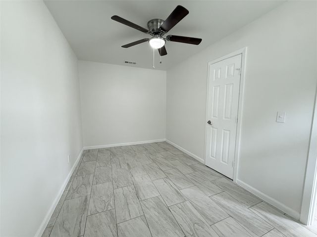 1030 Joslin Street, Irving, TX 75060