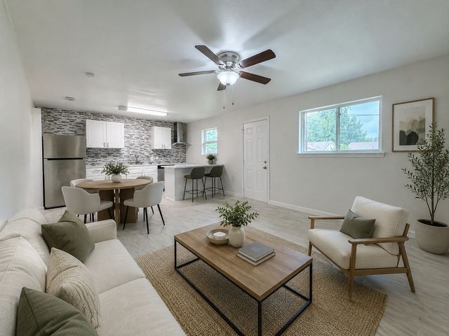 1030 Joslin Street, Irving, TX 75060