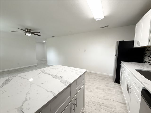 1030 Joslin Street, Irving, TX 75060