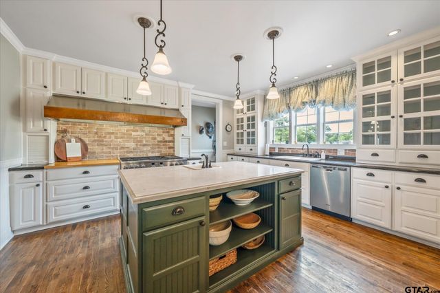 3412 FM 49, Mineola, TX 75773