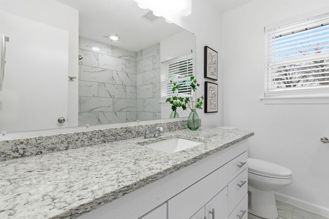 2009 Barton Drive, Arlington, TX 76010