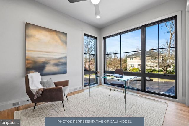 3815 N ABINGDON ST, Arlington, VA 22207