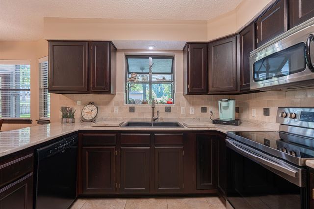 61 Harbor Run Drive, Coldspring, TX 77331