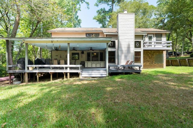 61 Harbor Run Drive, Coldspring, TX 77331