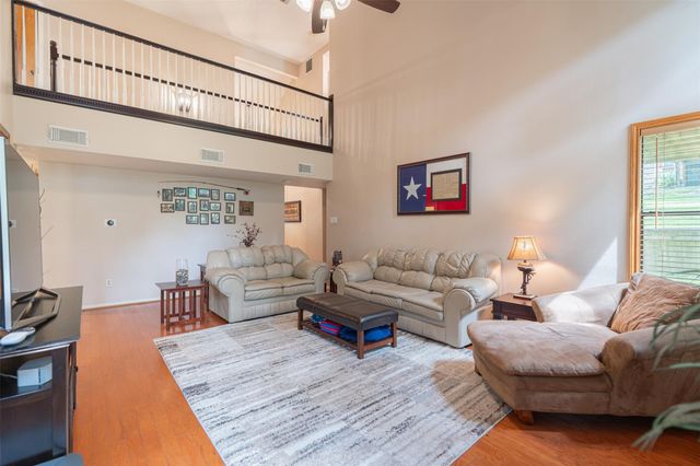 61 Harbor Run Drive, Coldspring, TX 77331