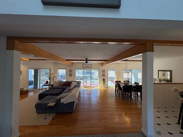 321 Westerly Cr., Ludlow, MA 01056