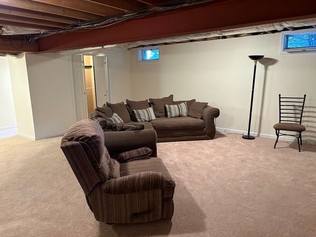 321 Westerly Cr., Ludlow, MA 01056