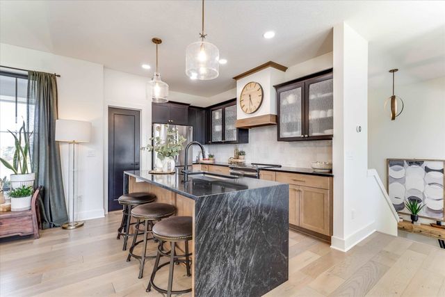 4508 N Sunny Cir, Wichita, KS 67205