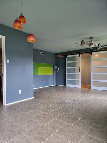 3020 Rockett Drive, Carrollton, TX 75007