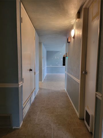 3020 Rockett Drive, Carrollton, TX 75007