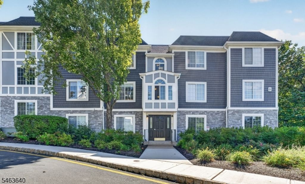 73 Village Drive 73, Morris Twp., NJ 07960 — exterior