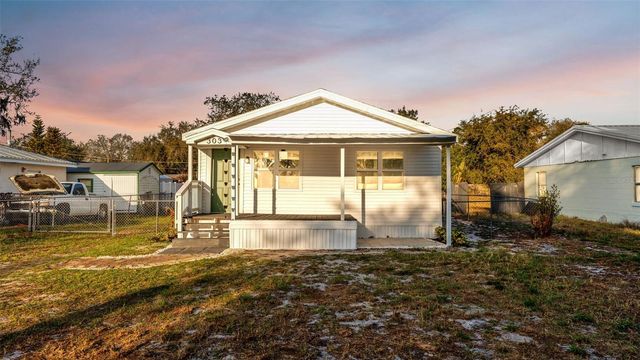 303 CLAYTON ROAD, Auburndale, FL 33823