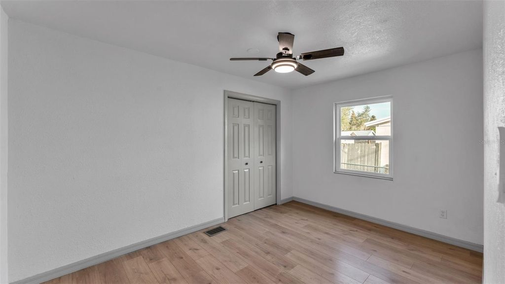 Image 20 of property listing at 303 CLAYTON ROAD, Auburndale, FL 33823